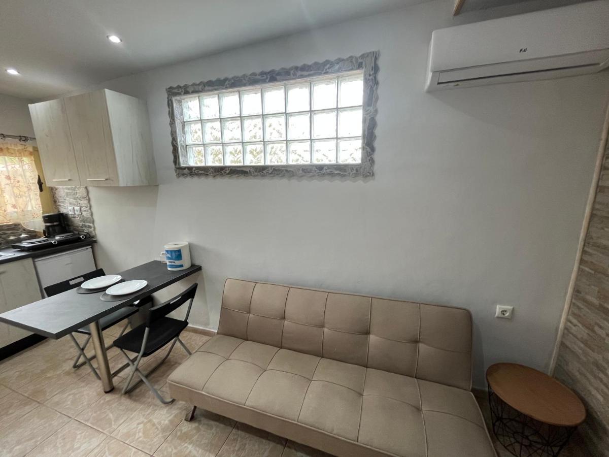 Luxury House 15 Minutes From Ath Villa Spata  Exterior photo